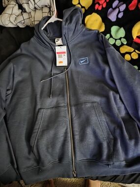 Nike Navy Full-Zip Hooded Sweatshirt with Small Logo